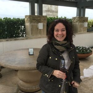 Meet your Posher, Jannette